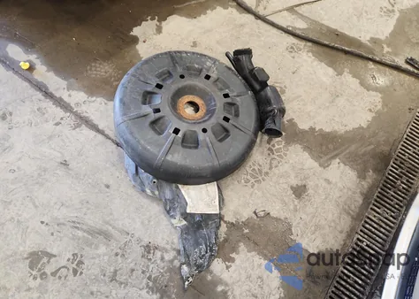 2010 Chrysler Town & Country Touring Plus из США, поврежденный, VIN 2A4RR8DX4AR495033